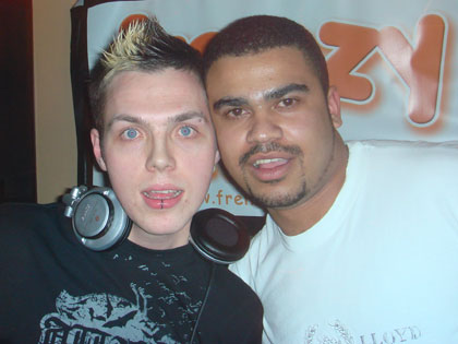MNKY (right) and Ryki (left) at Frenzy vs Slinky Hard