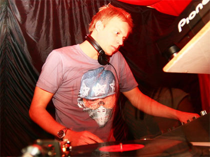 DJ Jedi DJ'ing for Frenzy earlier in the year