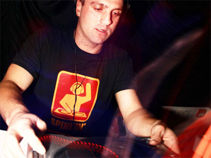 Lil' Bri DJ'ing old skool at Dusk Till Dawn in Bournemouth for Frenzy